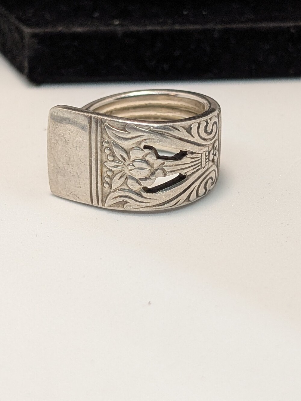Vintage Ornate Floral Spoon Ring Silver Tone Size 8.25